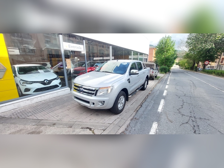 Ford Ranger 3.2 200cv foto 8